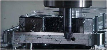 金属材质就是手机的 阿喀琉斯之踵 ,苹果都躺枪好几回