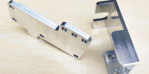 cnc加工中心多少钱一台有了解的